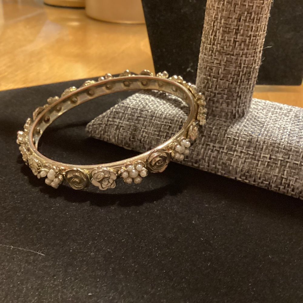 Silvertone Bangle Bracelet with 3D Floral Accents